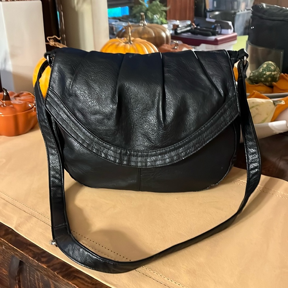 Black GAP Shoulder Bag